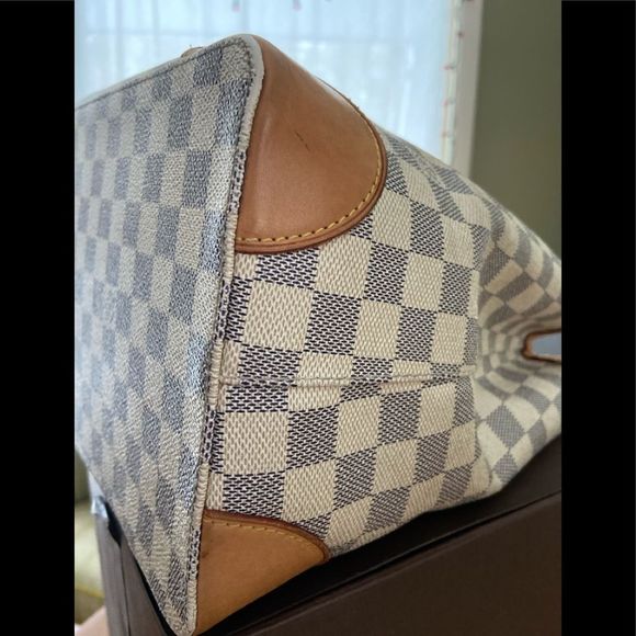 LV Hampstead Damier Azure MM EUC - Picture 4 of 12